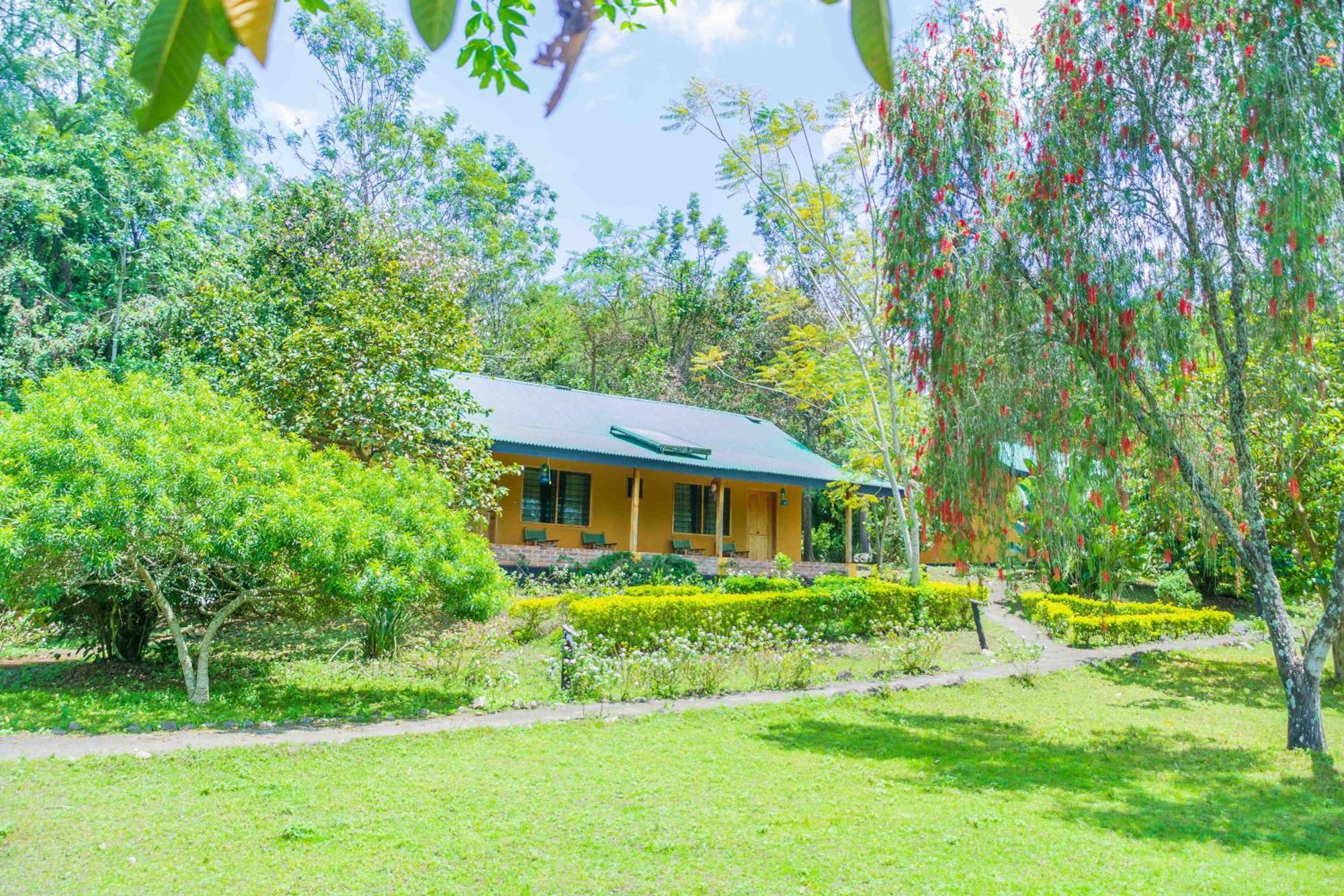 Meru Mbega Lodge Usa River 외부 사진