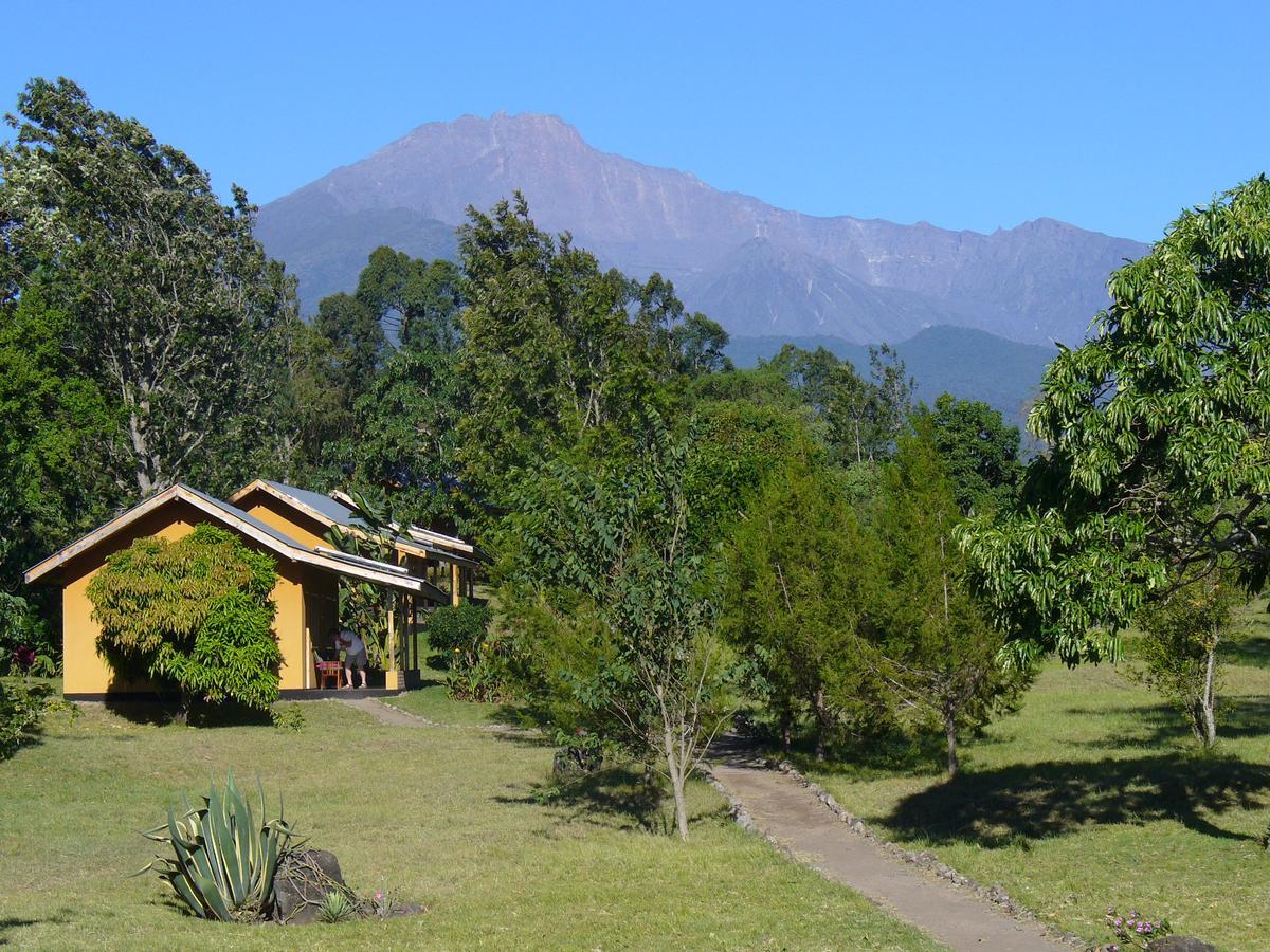 Meru Mbega Lodge Usa River 외부 사진